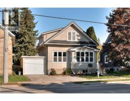 33 BLOOMINGDALE Road N - 1