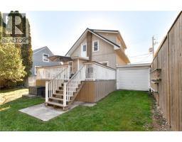 33 BLOOMINGDALE Road N - 37
