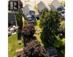 33 BLOOMINGDALE Road N - 7