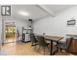 40 RENNIE Drive - 11