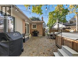 40 RENNIE Drive - 20