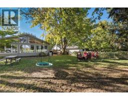 40 RENNIE Drive - 40