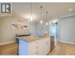 286 TALL GRASS Crescent - 13