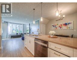 286 TALL GRASS Crescent - 15