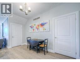 286 TALL GRASS Crescent - 16