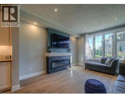 286 TALL GRASS Crescent - 19