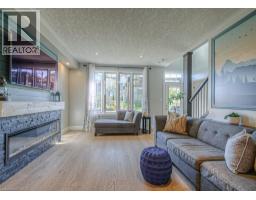 286 TALL GRASS Crescent - 22