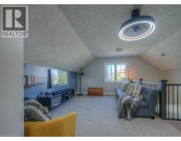 286 TALL GRASS Crescent - 32