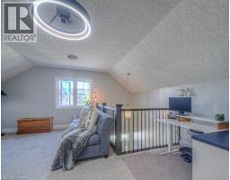 286 TALL GRASS Crescent - 34