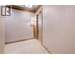 112 BENTON Street UnitNo. 410 - 8