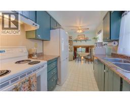 92 HALIFAX Drive - 13