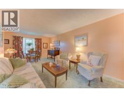 92 HALIFAX Drive - 5