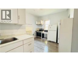 30 REGINA Street N - 25