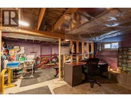 499 CANTERBURY Street - 25