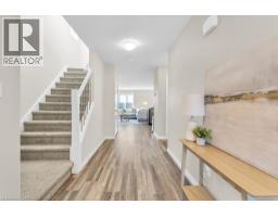 37 REEVES Road - 12