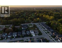 37 REEVES Road - 30