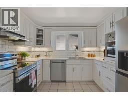 276 CAMILLE Crescent - 17