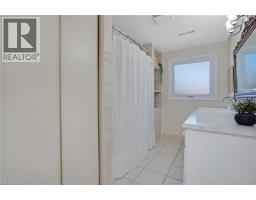 276 CAMILLE Crescent - 22