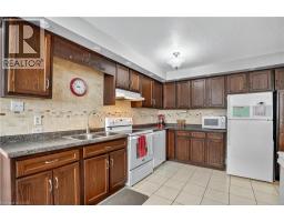 14 CARNABY Crescent - 12
