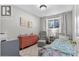 14 CARNABY Crescent - 19