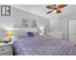 14 CARNABY Crescent - 24