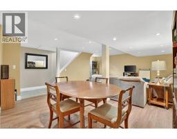 14 CARNABY Crescent - 27