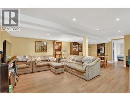 14 CARNABY Crescent - 28