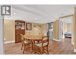 14 CARNABY Crescent - 35