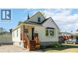 847 WELLINGTON Street - 2