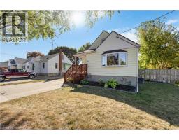 847 WELLINGTON Street - 25