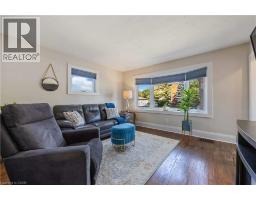 847 WELLINGTON Street - 5