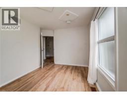 19 SCHNEIDER Avenue - 18