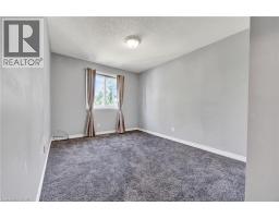 14 KELLER Crescent - 10