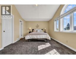 14 KELLER Crescent - 14