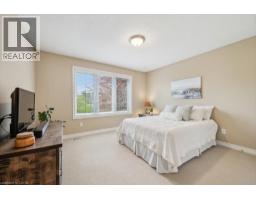 572 FALCONRIDGE Crescent - 23