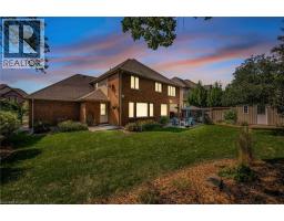 572 FALCONRIDGE Crescent - 41