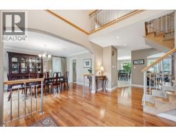 572 FALCONRIDGE Crescent - 7