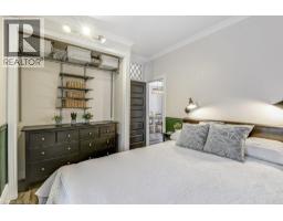 158 EAGLE Avenue - 19
