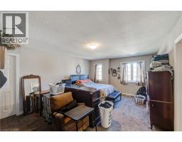 1360 CAEN Avenue - 13