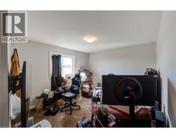 1360 CAEN Avenue - 18