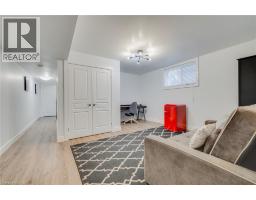 28 CENTRE Street - 24