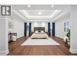 565 MANOR RIDGE Crescent - 17