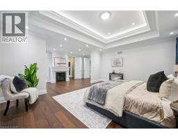 565 MANOR RIDGE Crescent - 19