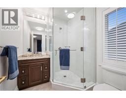 565 MANOR RIDGE Crescent - 31