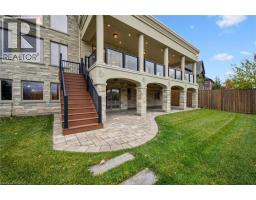 565 MANOR RIDGE Crescent - 37