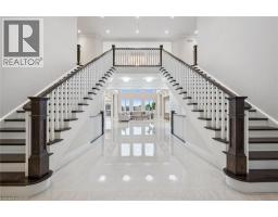 565 MANOR RIDGE Crescent - 4