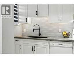 54 DUFFERIN Avenue UnitNo. 3 - 12