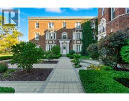 54 DUFFERIN Avenue UnitNo. 3 - 2