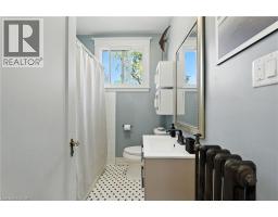 54 DUFFERIN Avenue UnitNo. 3 - 27