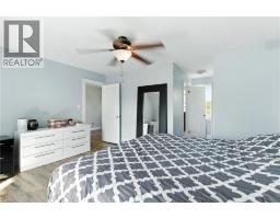 31 PEEL Street E - 13